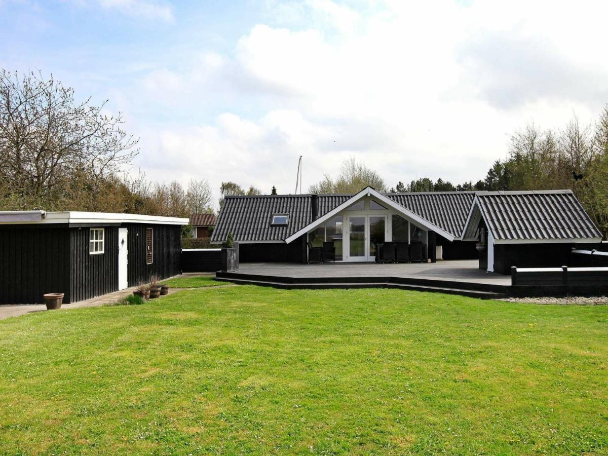 6 Person Holiday Home In Ansager Exterior photo